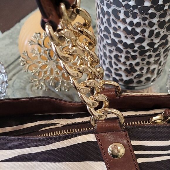 MICHAEL Kors Animal Print Shoulder Bag - Picture 5 of 13